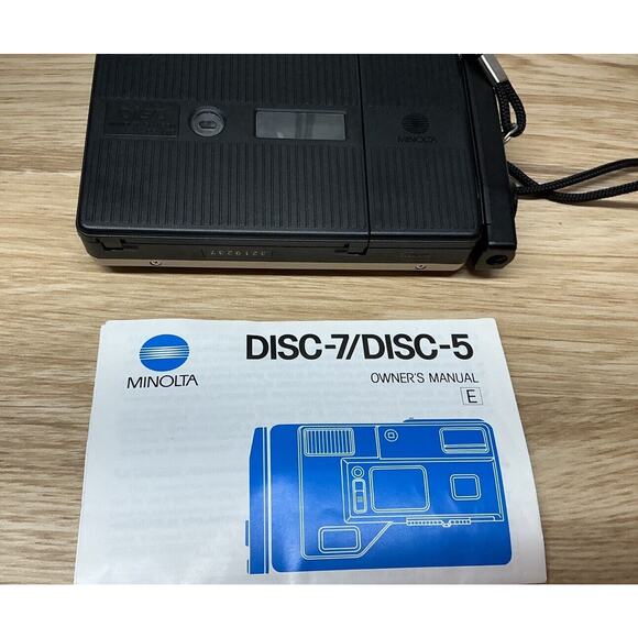 Minolta Disc-7 SELFIE MIRROR Compact Disc Film Camera Untested‎ With Manual - Picture 4 of 8